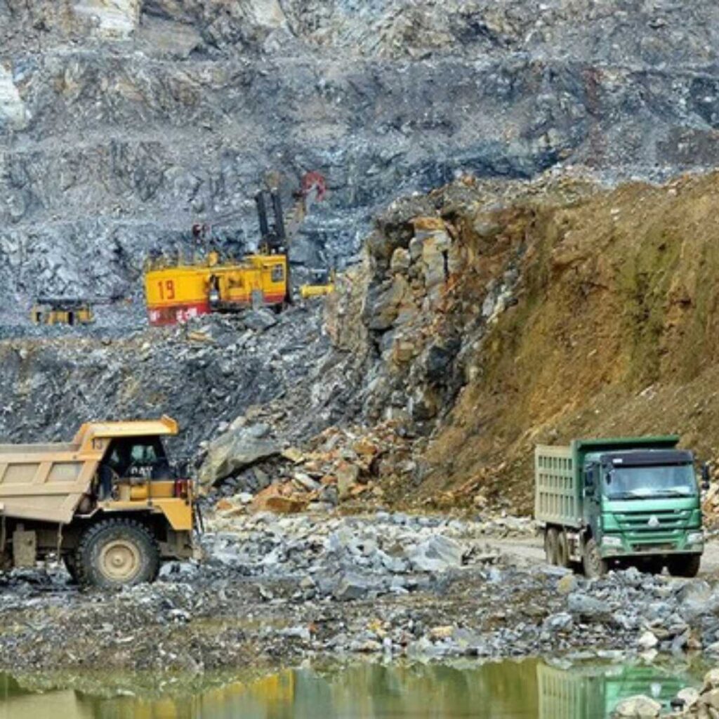 Thăm dò, khai thác tài nguyên khoáng sản